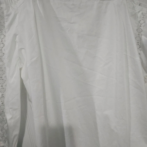 NWT Cato White Cold Shoulder Long Sleeve Blouse in Size 18/20 2X - Picture 6 of 8